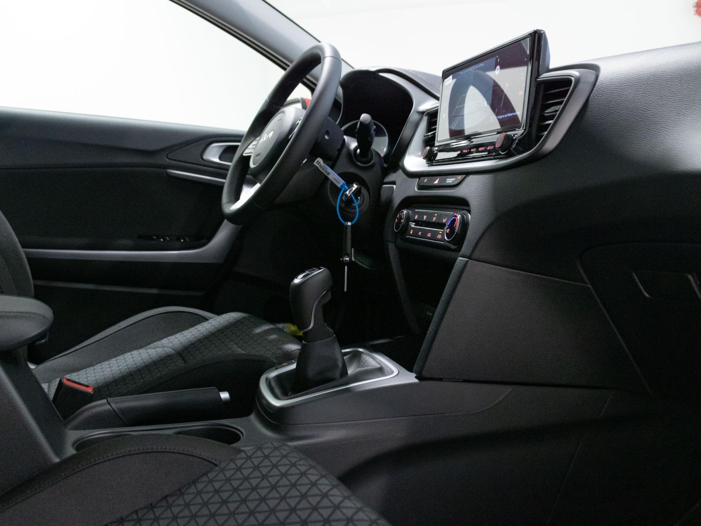 Kia Ceed 1.0 T-GDi 74kW (100CV) Concept