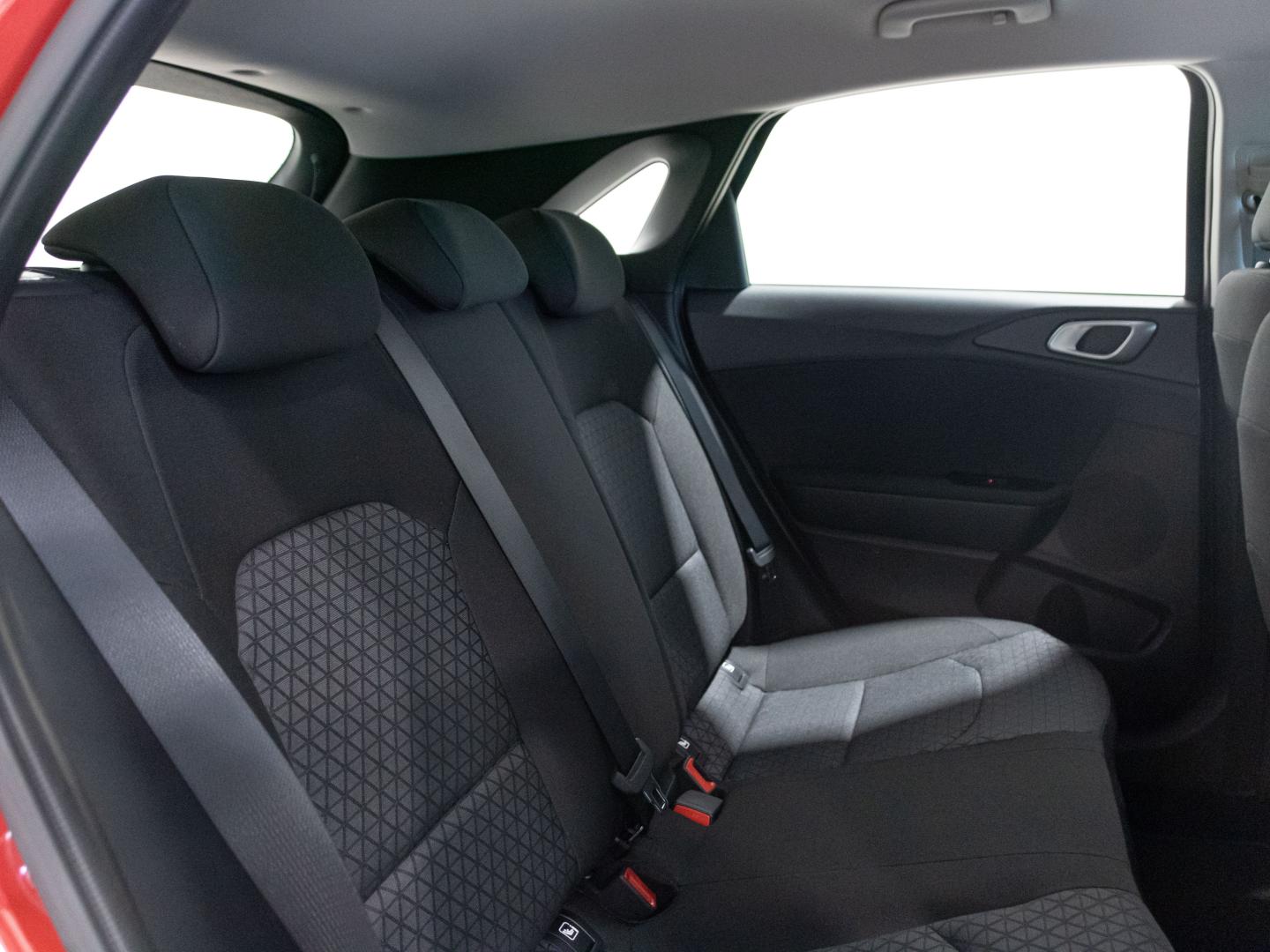 Kia Ceed 1.0 T-GDi 74kW (100CV) Concept