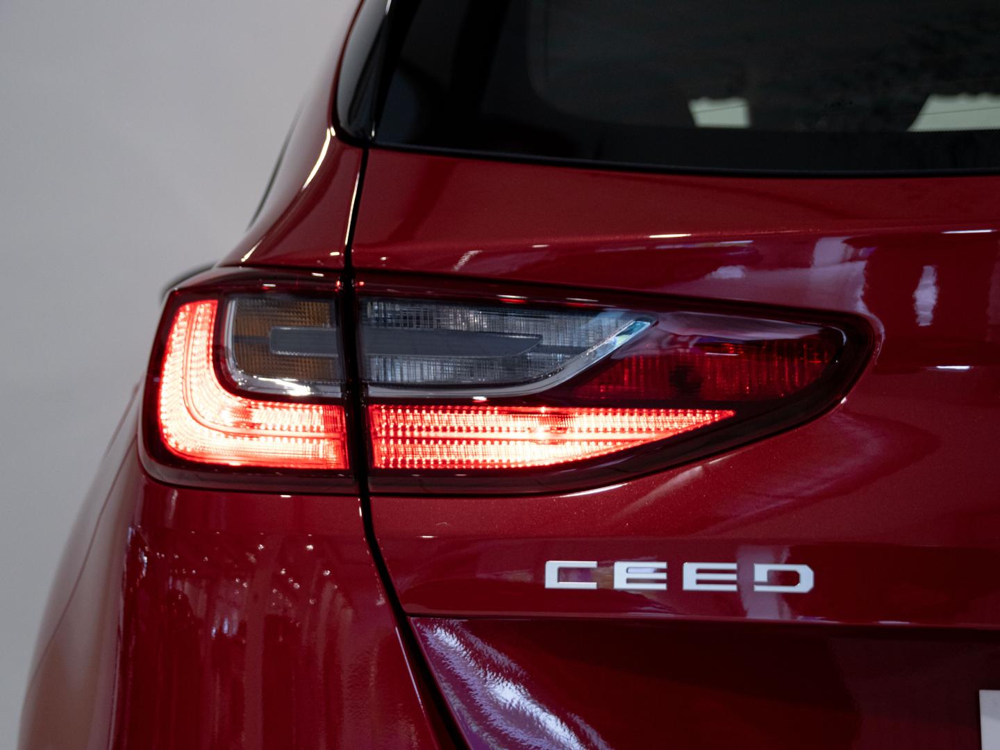 Kia Ceed 1.0 T-GDi 74kW (100CV) Concept