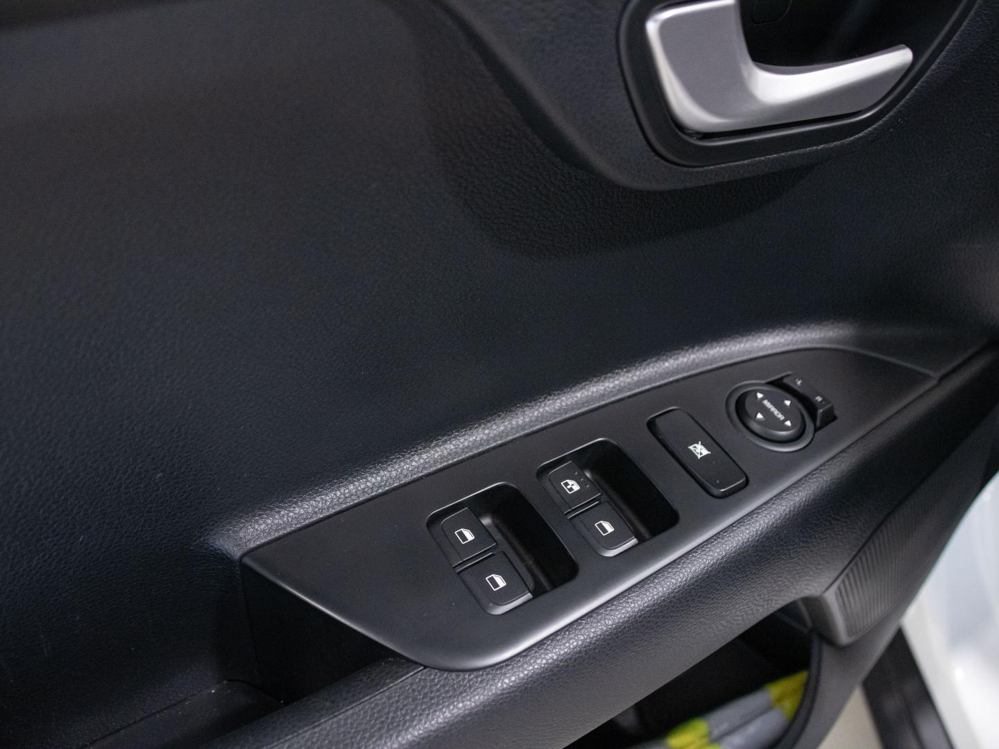 Kia Stonic 1.2 DPi 62kW (84CV) Concept