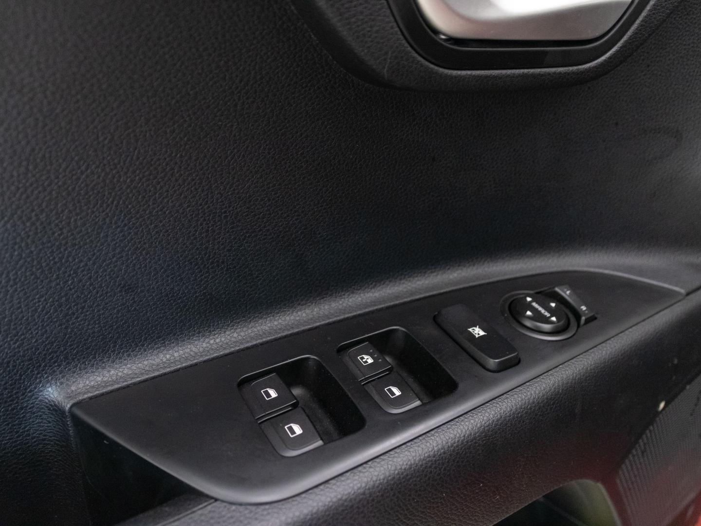 Kia Stonic 1.0 T-GDi 74kW (100CV) MHEV MT Concept