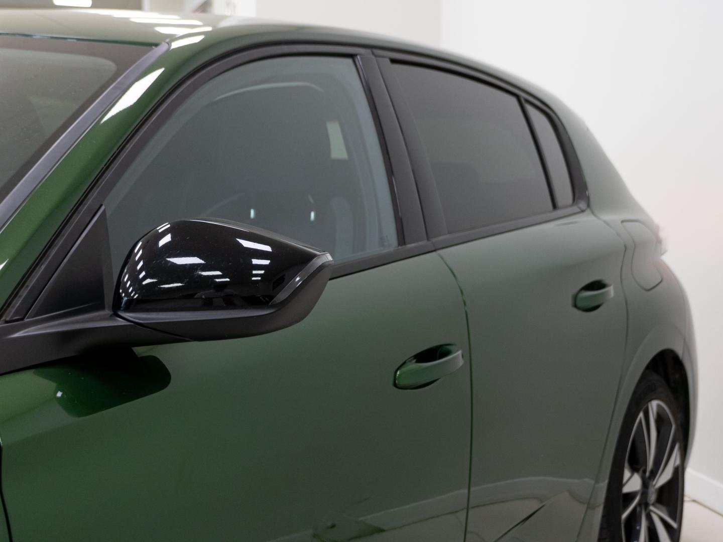 Peugeot 308 5P Allure Hybrid 180 eEAT8