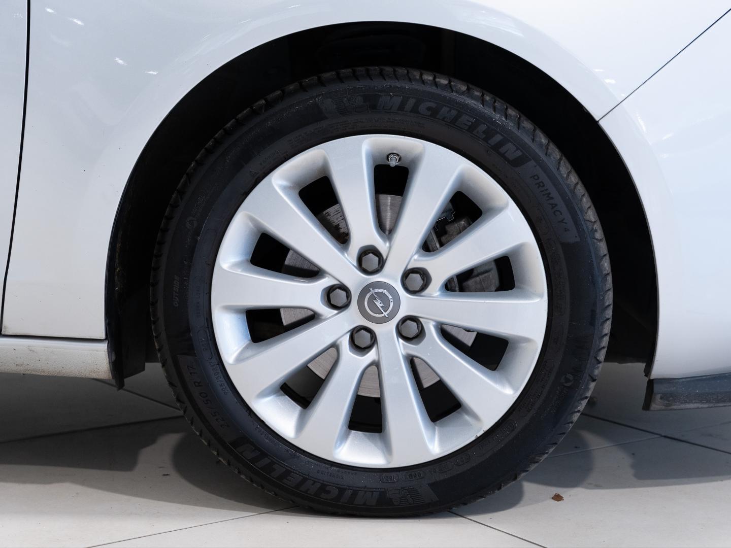 Opel Zafira Tourer 1.4 T S/S 103kW (140CV) Excellence