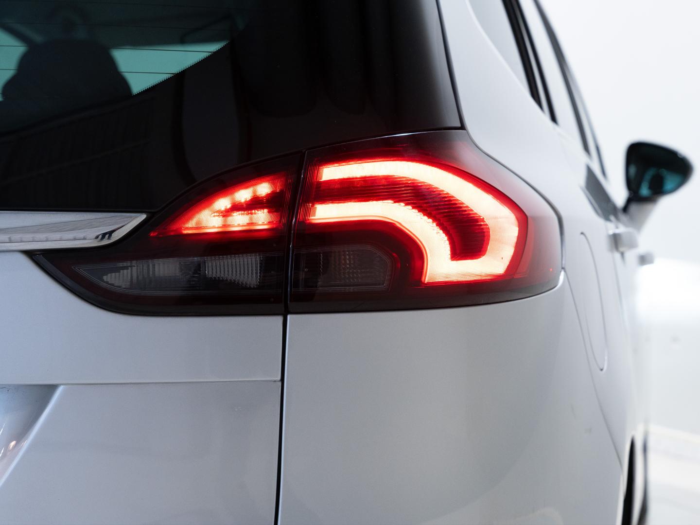 Opel Zafira Tourer 1.4 T S/S 103kW (140CV) Excellence