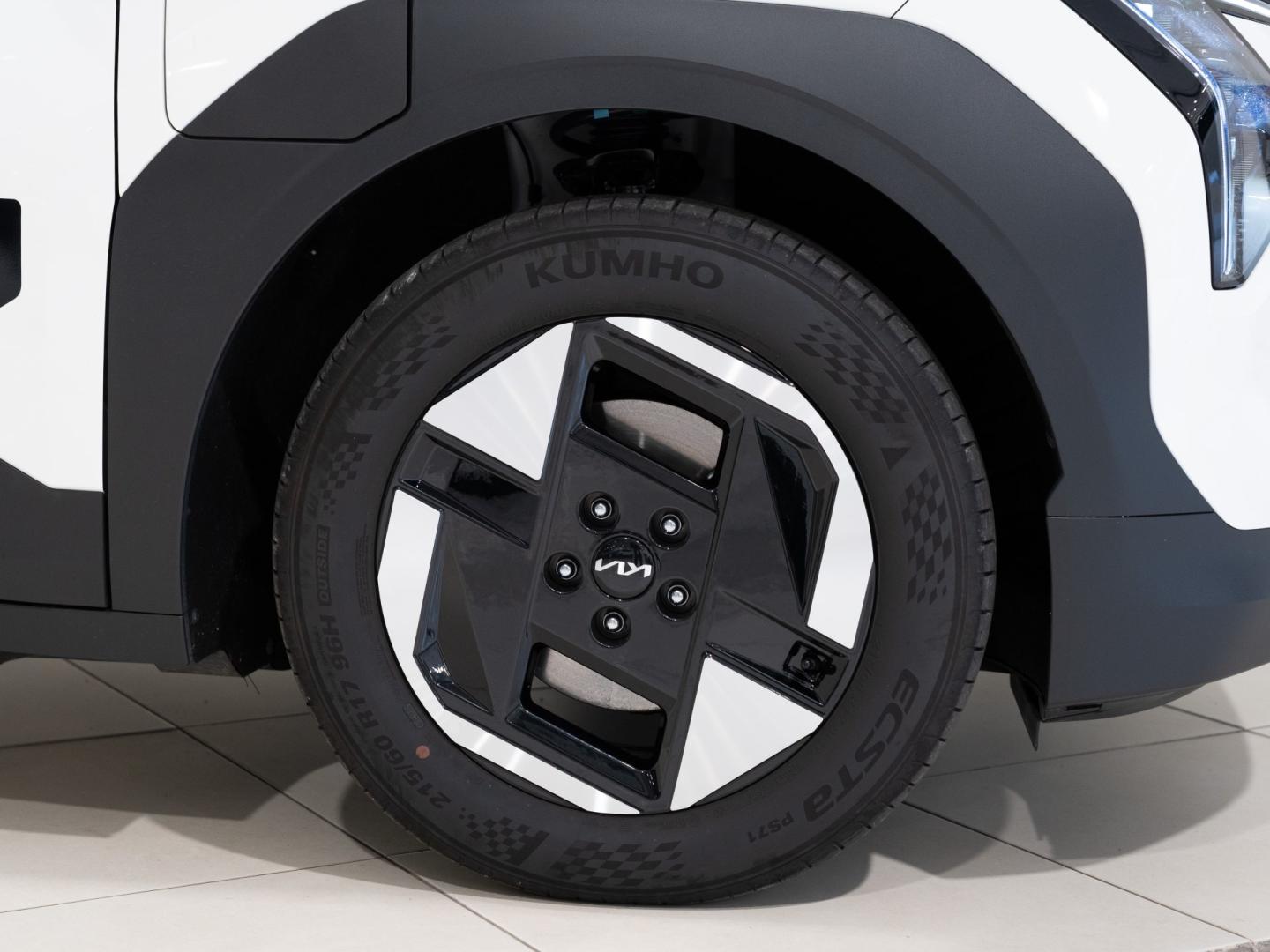 Kia EV3 Earth Long Range