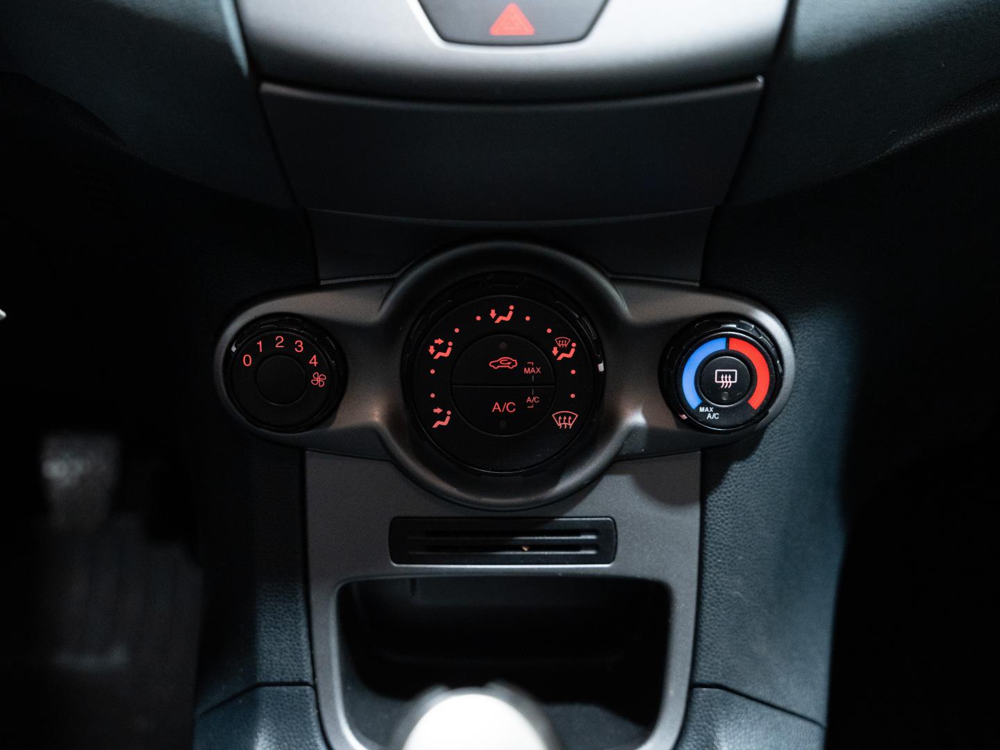 Ford Fiesta 1.25 82cv Trend