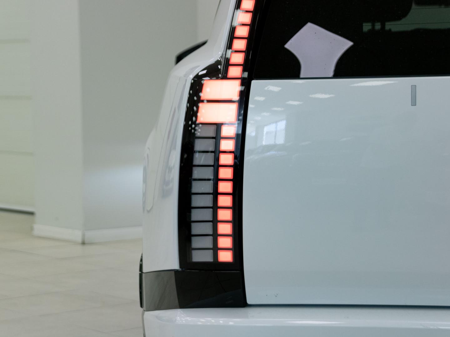 Hyundai IONIQ 9 110kWh AWD Energy