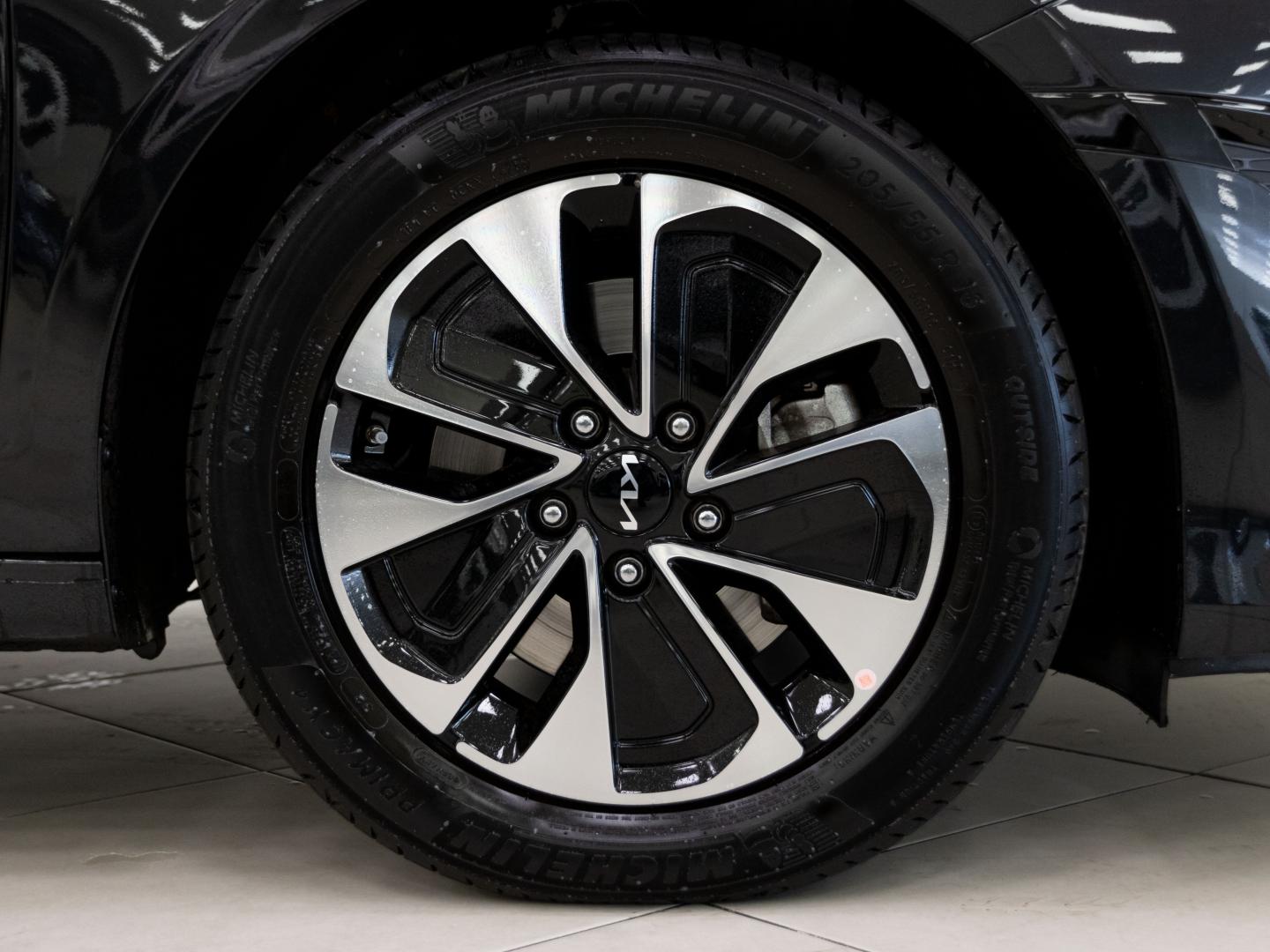 Kia Ceed Tourer Tourer 1.6 GDi PHEV 104kW (141CV) eDrive