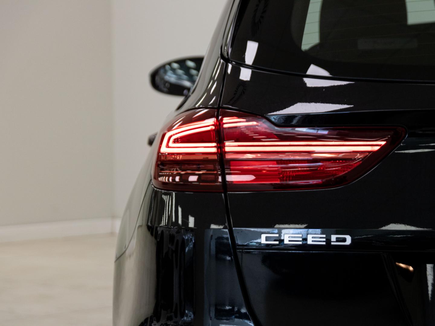 Kia Ceed Tourer Tourer 1.6 GDi PHEV 104kW (141CV) eDrive