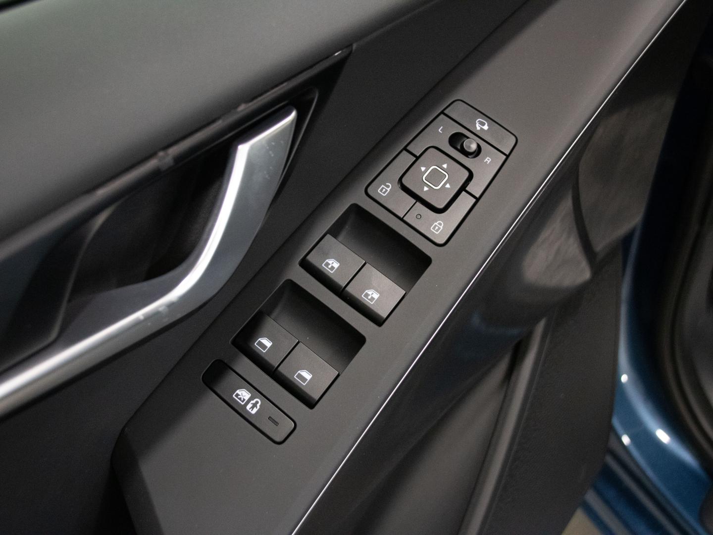 Kia Niro 1.6 GDi PHEV 135kW (183CV) Drive