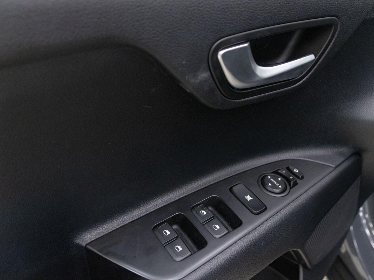 Kia Stonic 1.0 T-GDi 74kW (100CV) MHEV MT Drive