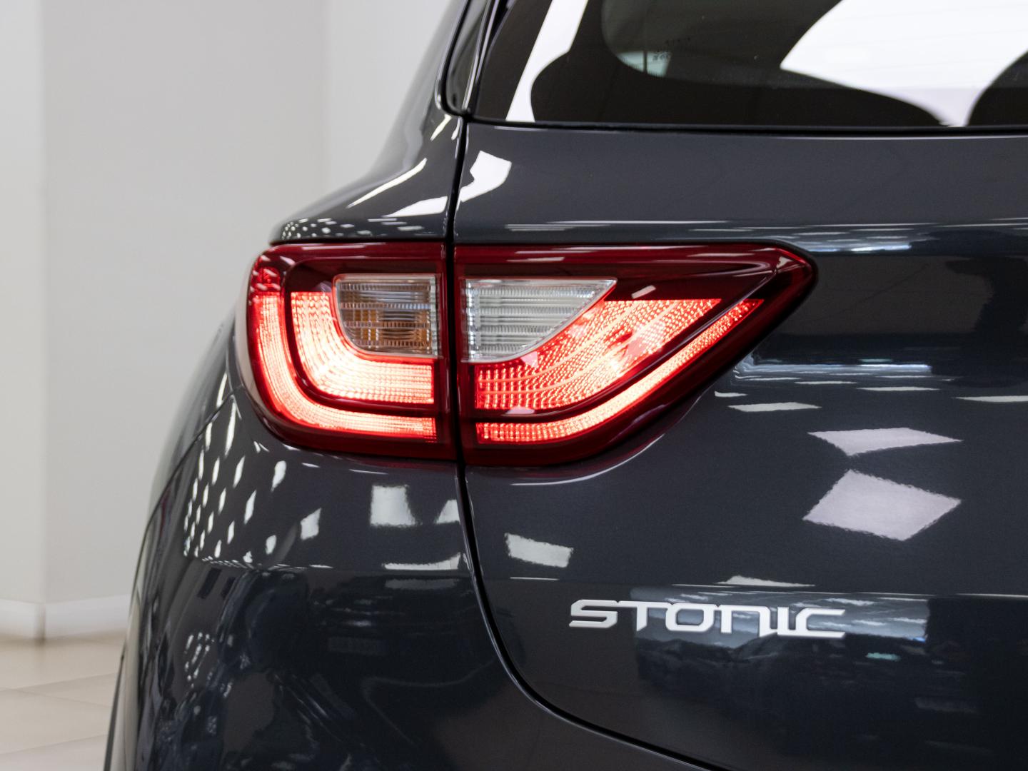 Kia Stonic 1.0 T-GDi 74kW (100CV) MHEV MT Drive