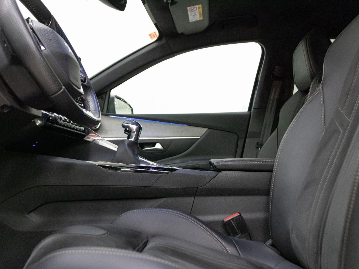 Peugeot 3008 1.2 PureTech 96KW (130CV) S&S GT