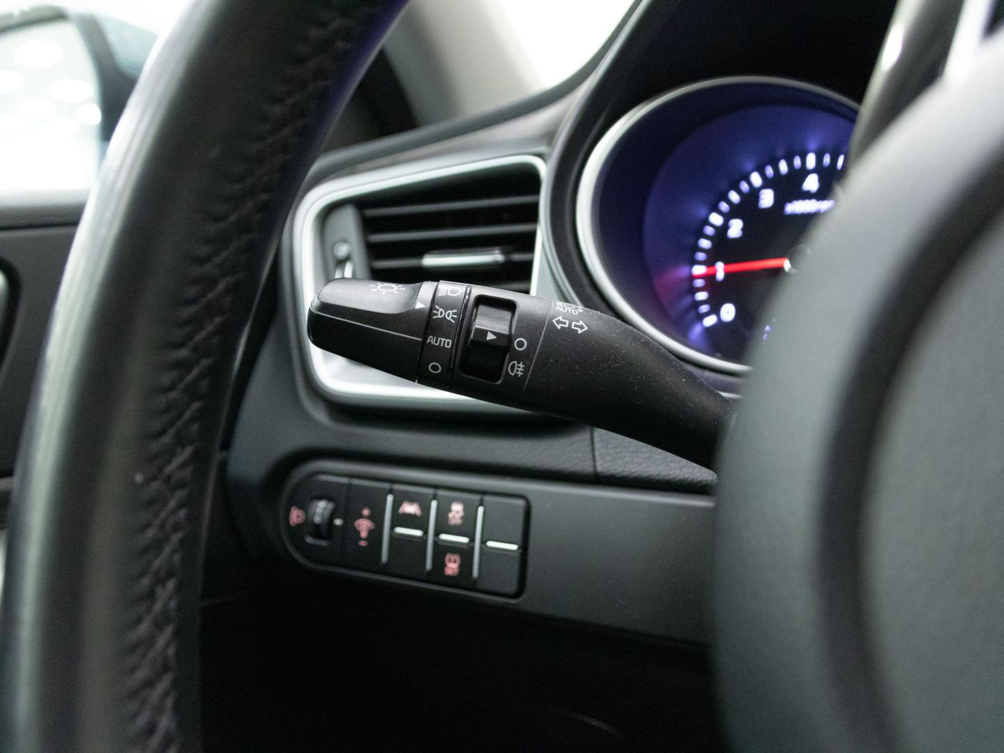 Kia Ceed 1.0 T-GDi 88kW (120CV) Concept