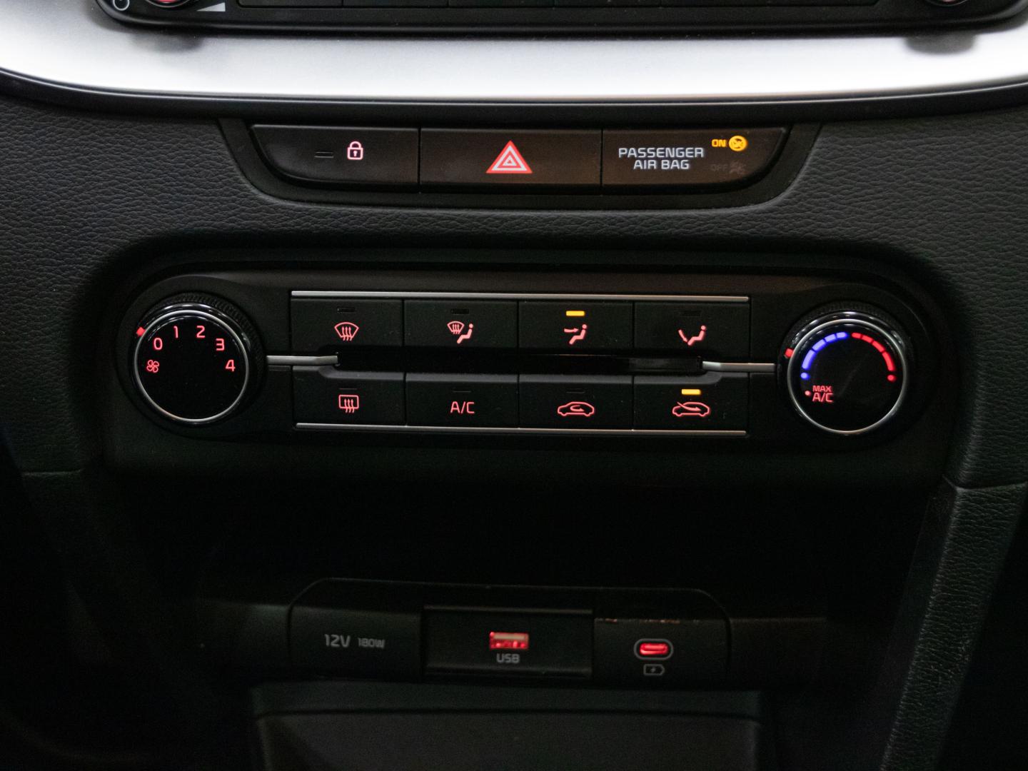 Kia Ceed 1.0 T-GDi 88kW (120CV) Concept