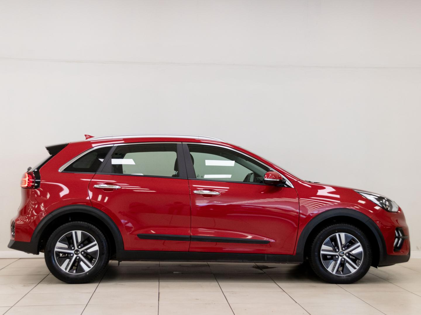 Kia Niro 1.6 GDi HEV 104kW (141CV) Drive