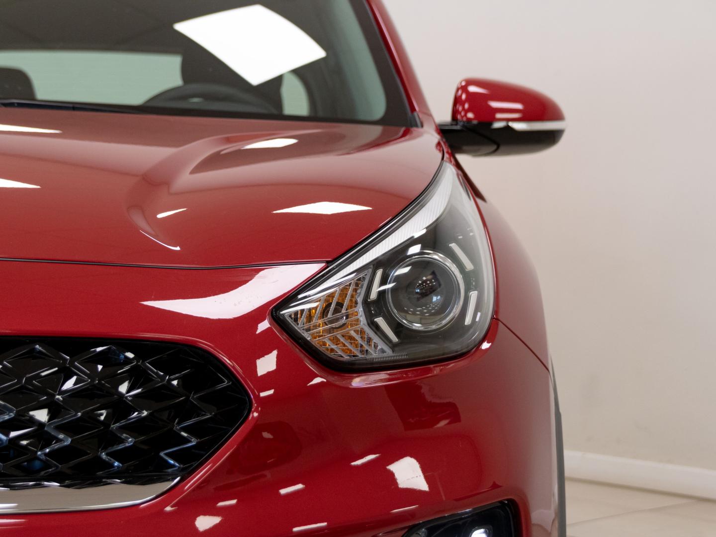 Kia Niro 1.6 GDi HEV 104kW (141CV) Drive