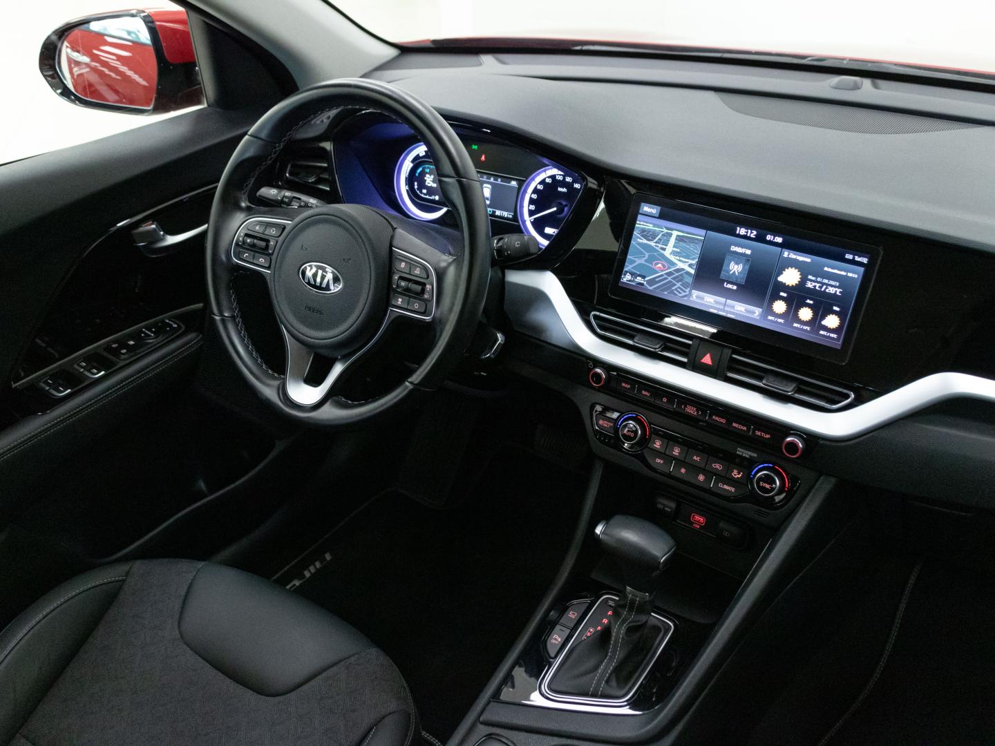 Kia Niro 1.6 GDi HEV 104kW (141CV) Drive