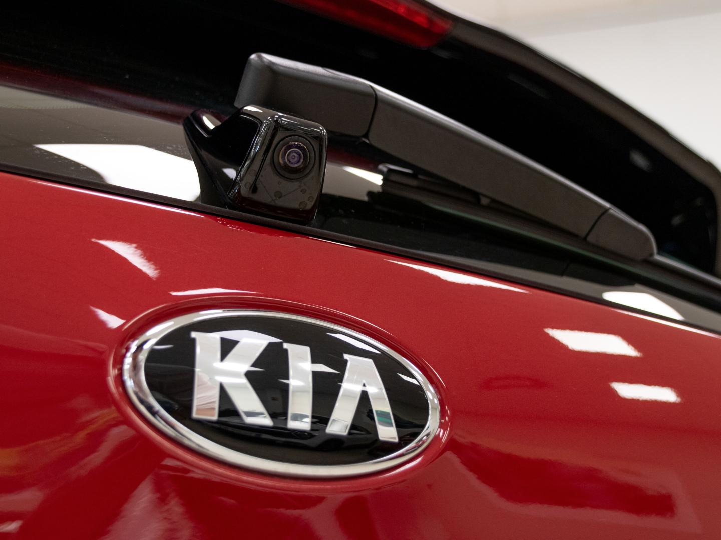 Kia Niro 1.6 GDi HEV 104kW (141CV) Drive