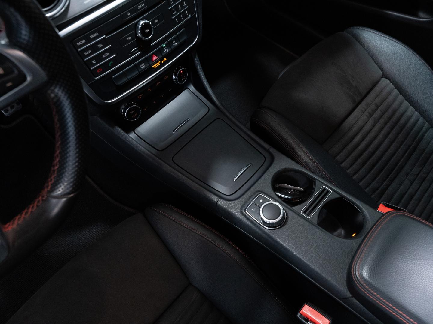 Mercedes Benz GLA GLA 200 d AMG Line