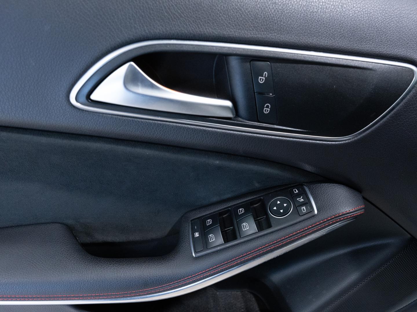 Mercedes Benz GLA GLA 200 d AMG Line