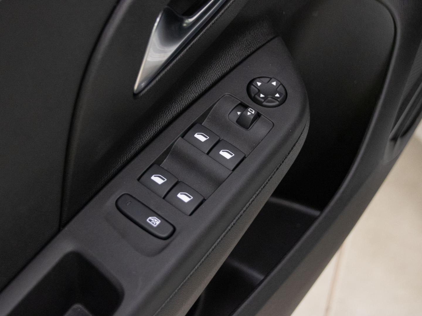 Opel Corsa 1.2T XHL 74kW (100CV) GS