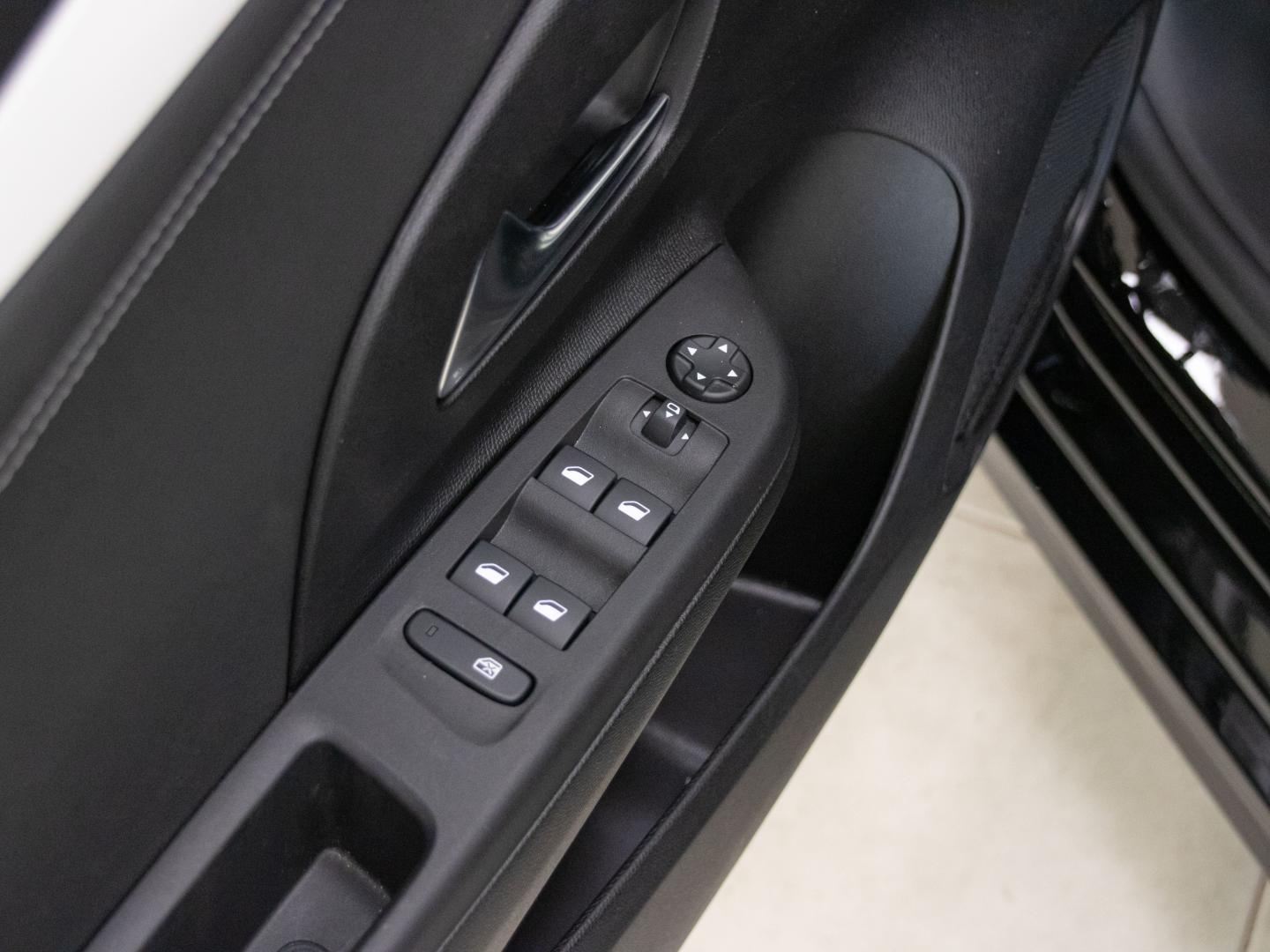 Opel Corsa 1.2T XHL 74kW (100CV) GS