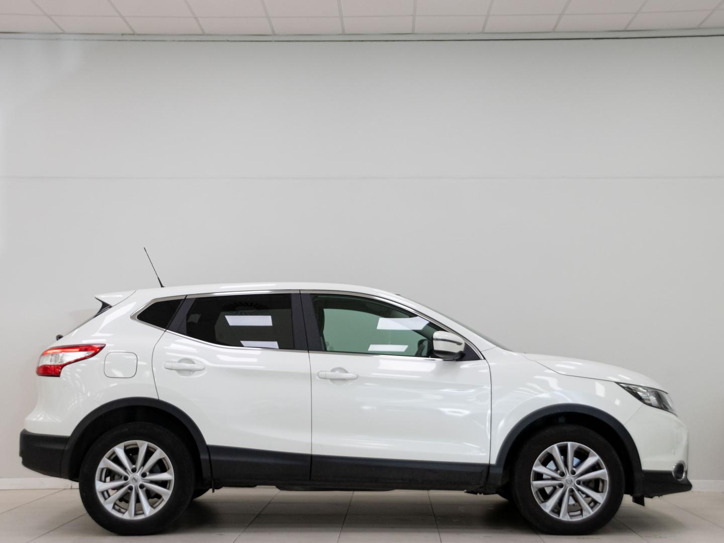 Nissan Qashqai 1.2i DIG-T ACENTA 4X2 XTRONIC
