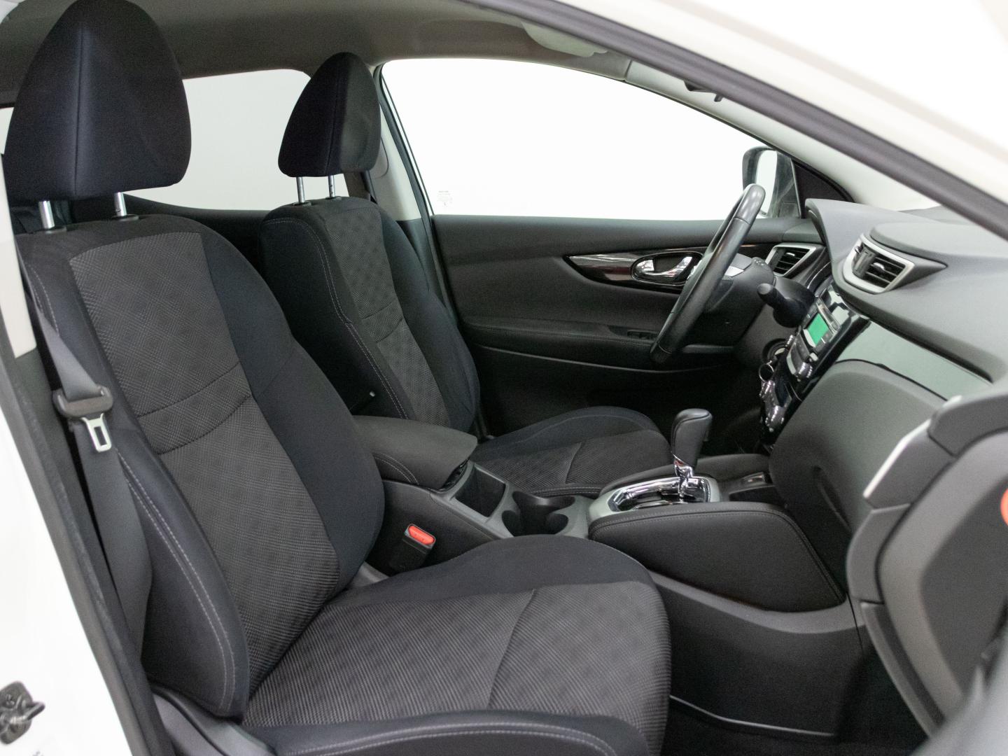 Nissan Qashqai 1.2i DIG-T ACENTA 4X2 XTRONIC