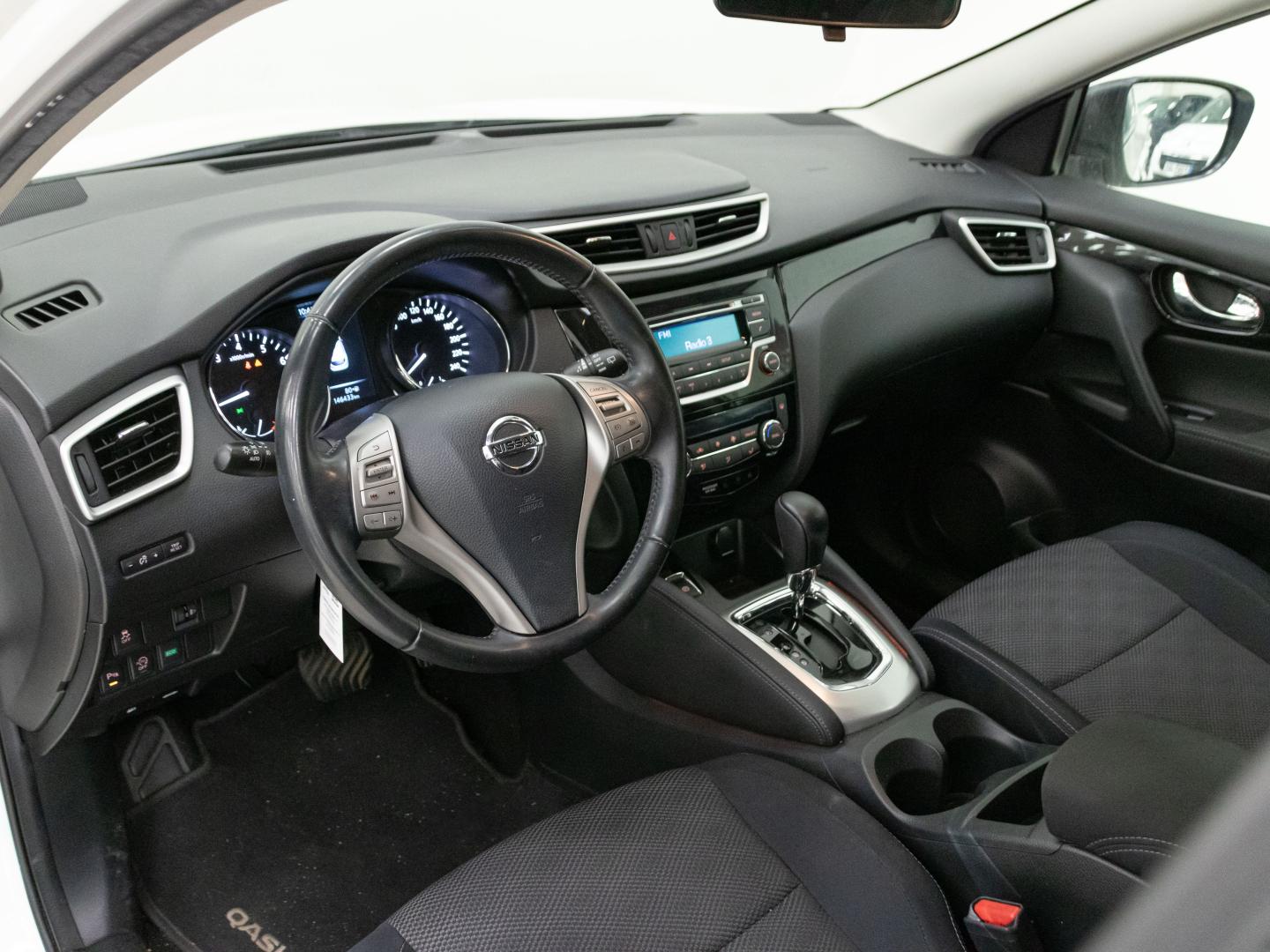 Nissan Qashqai 1.2i DIG-T ACENTA 4X2 XTRONIC