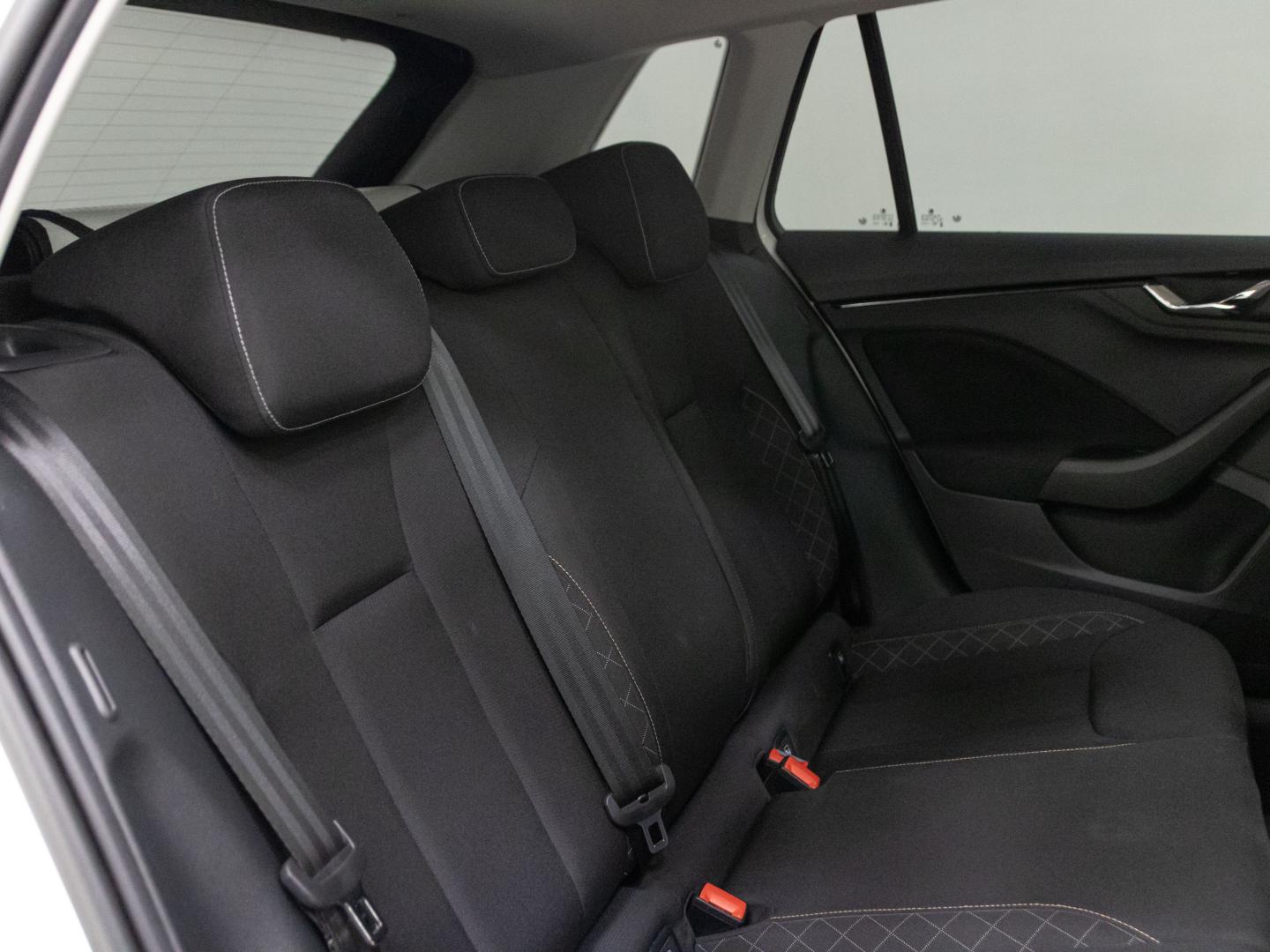 Skoda Kamiq 1.0 TSI 81kW (110CV) DSG Ambition