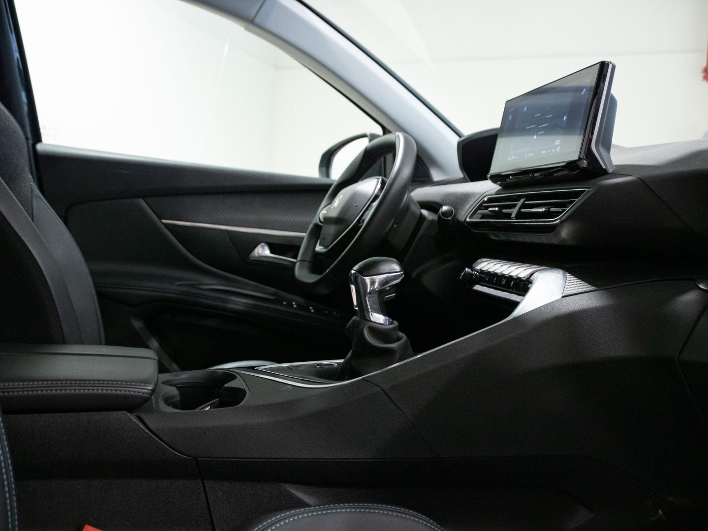 Peugeot 3008 1.2 PureTech 96KW (130CV) S&S Allure
