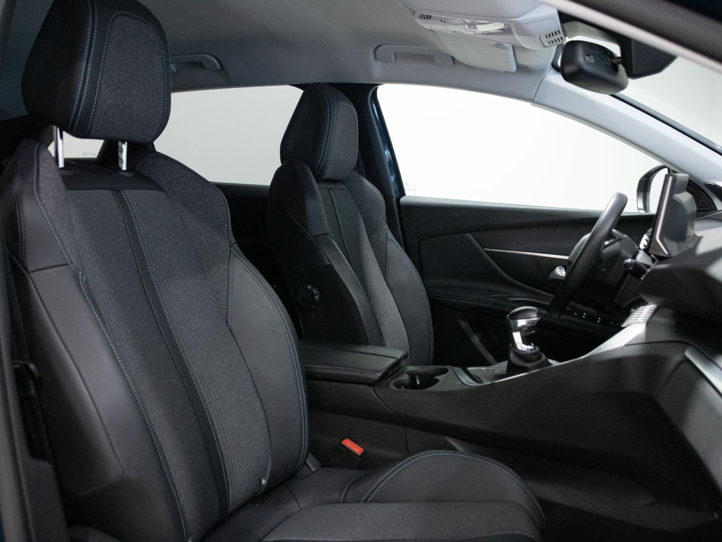 Peugeot 3008 1.2 PureTech 96KW (130CV) S&S Allure