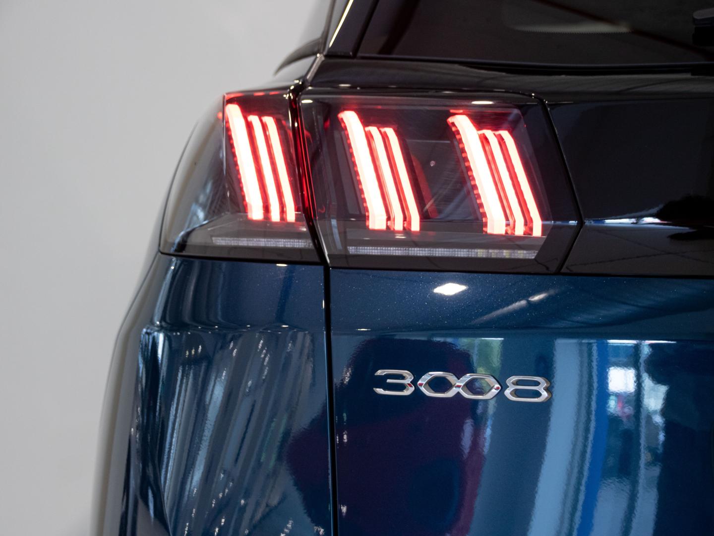 Peugeot 3008 1.2 PureTech 96KW (130CV) S&S Allure