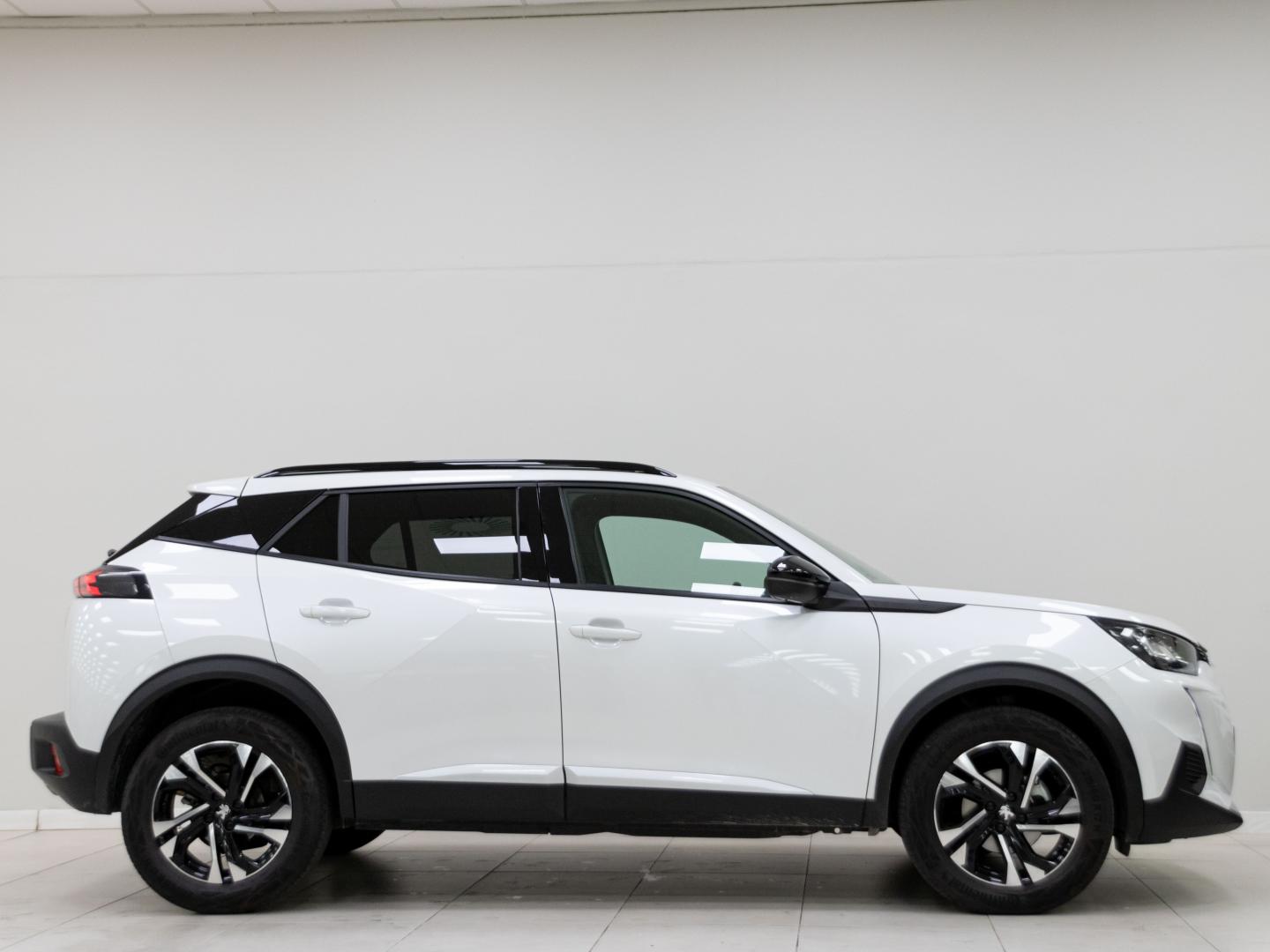 Peugeot 2008 Allure Pack Puretech 100 S&S 6 Vel. MAN