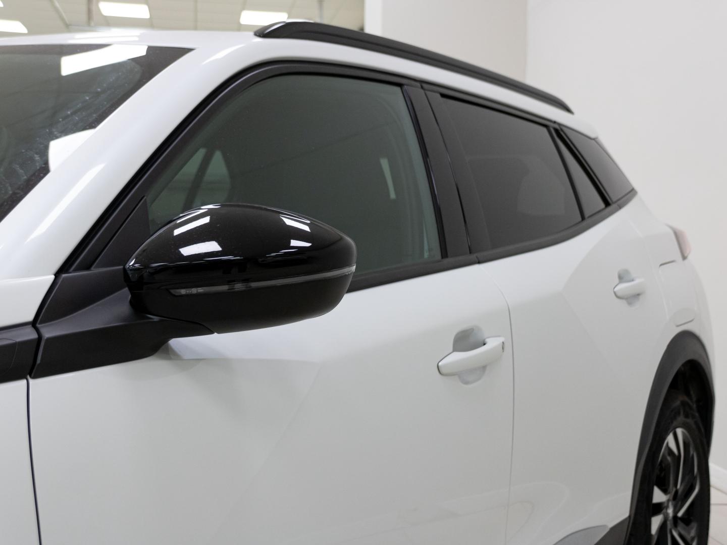 Peugeot 2008 Allure Pack Puretech 100 S&S 6 Vel. MAN