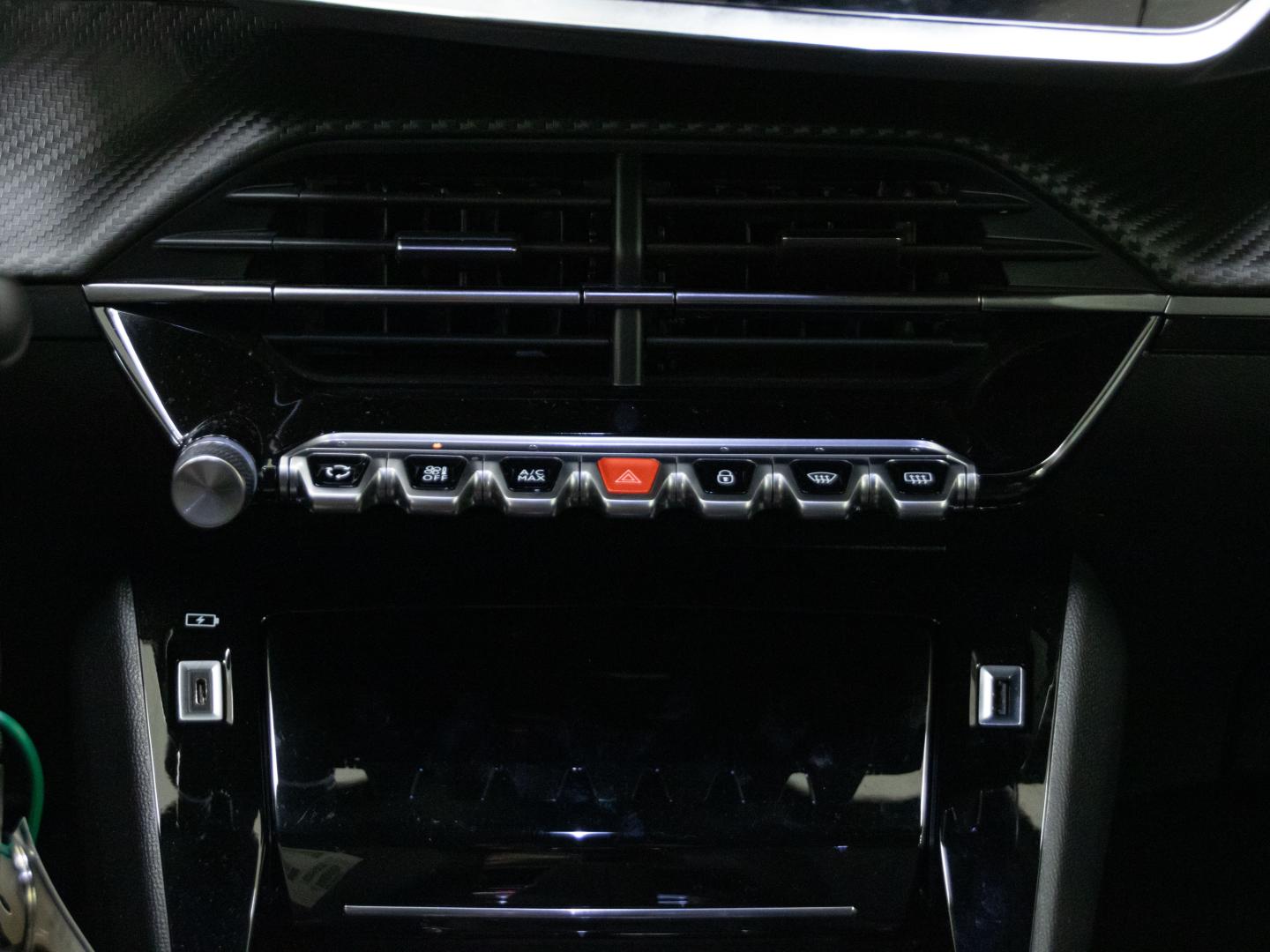 Peugeot 2008 Allure Pack Puretech 100 S&S 6 Vel. MAN