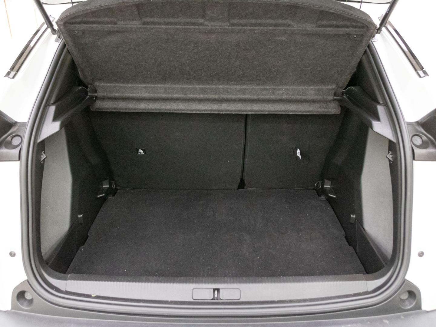 Peugeot 2008 Allure Pack Puretech 100 S&S 6 Vel. MAN