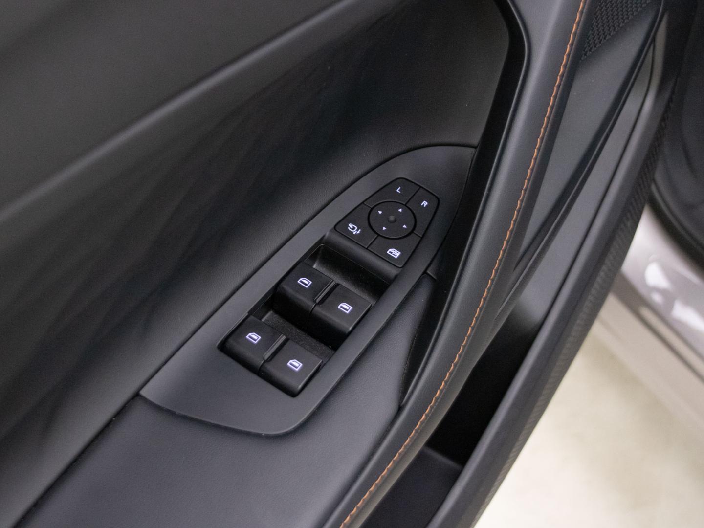 MG HS 1.5T Luxury DCT