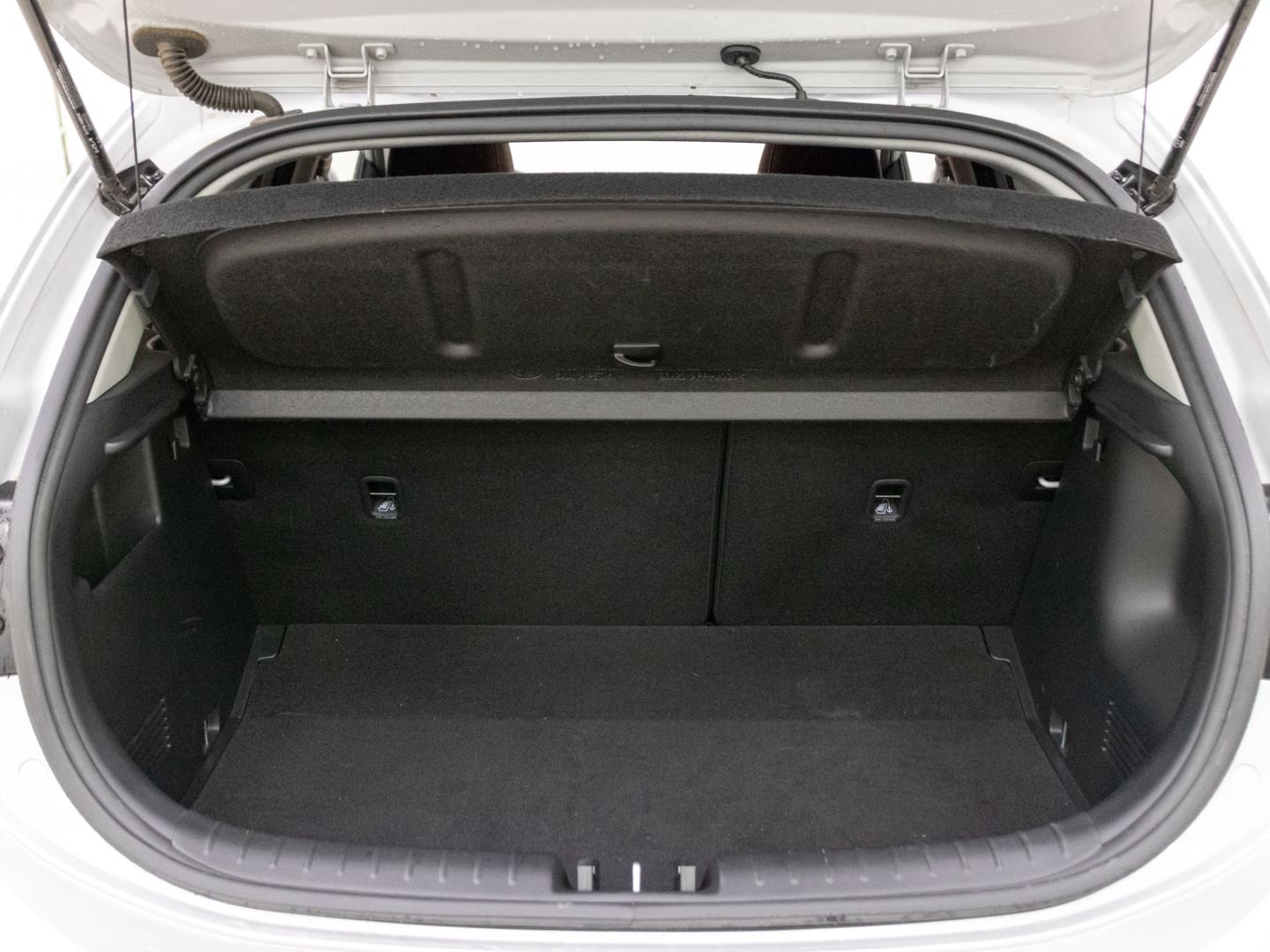 Kia Rio 1.0 T-GDi 74kW (100CV) MHEV iMT Concept