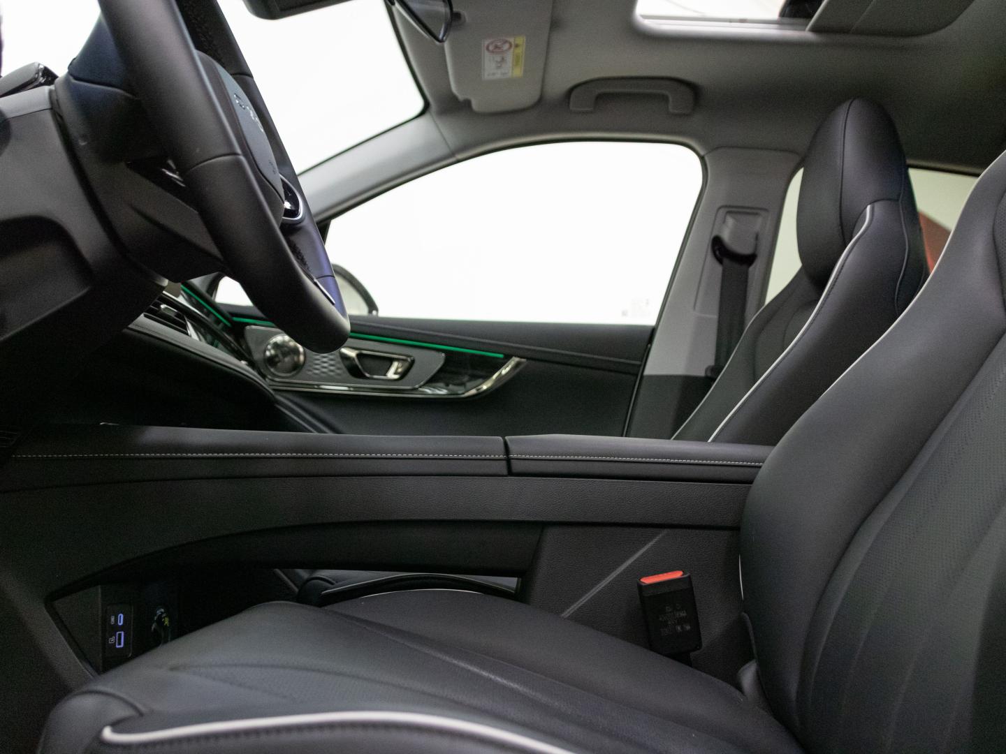 Omoda 5 MY25 - Premium 1.6 TGDI 108kW (145cv)