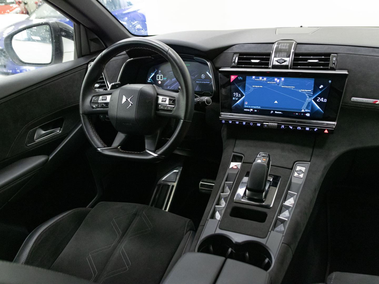 DS DS 7 Crossback E-Tense 1.6 E-Tense 300 PERF. LINE + Auto 4WD