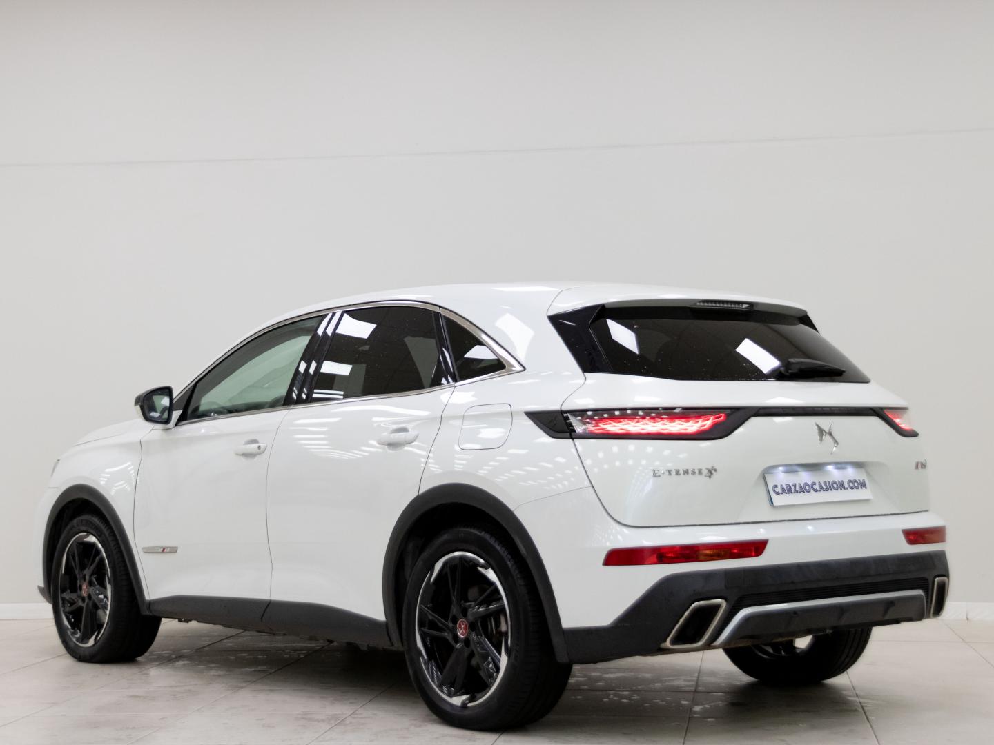 DS DS 7 Crossback E-Tense 1.6 E-Tense 300 PERF. LINE + Auto 4WD