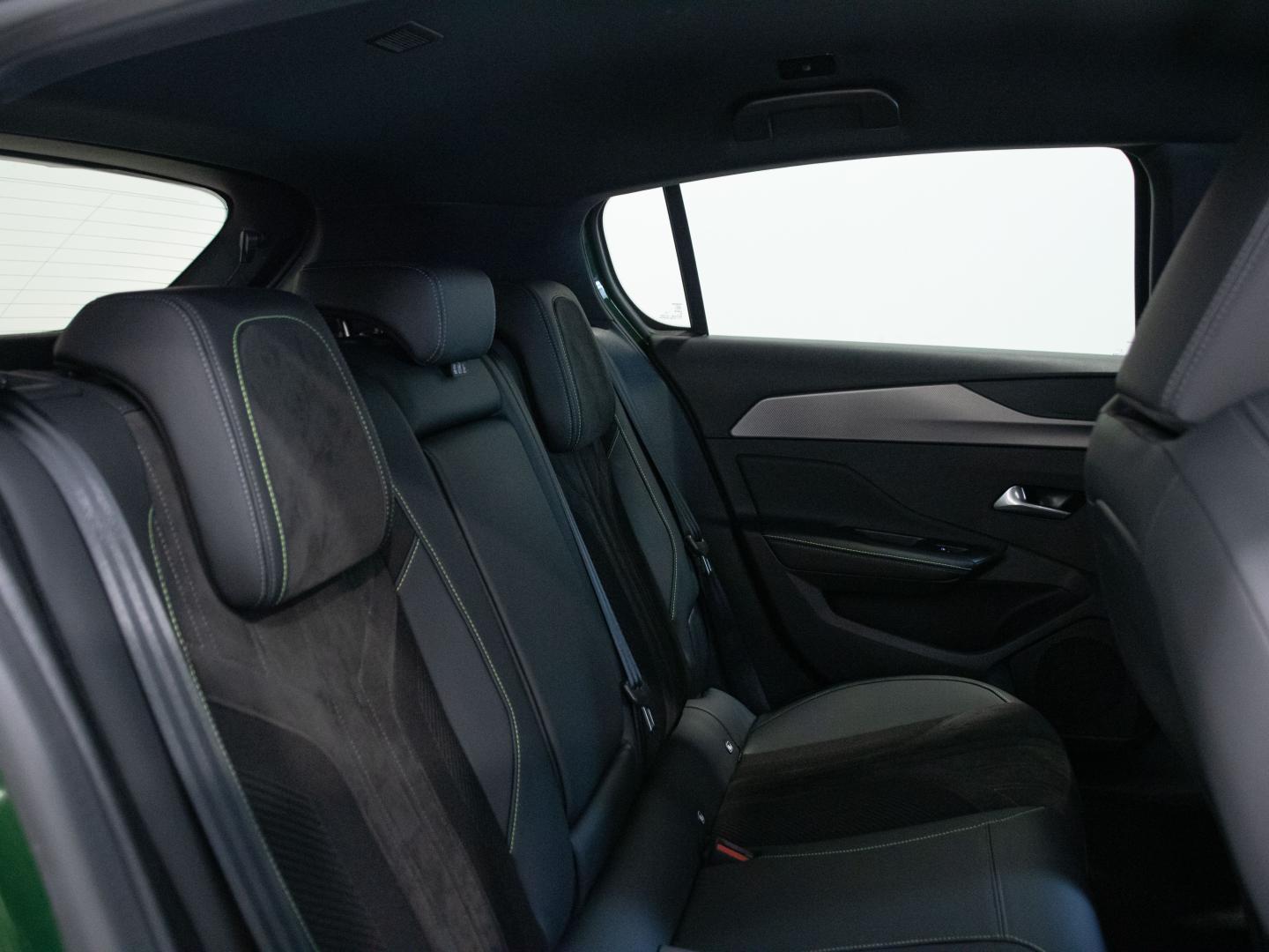 Peugeot 308 5P GT Hybrid 180 eEAT8