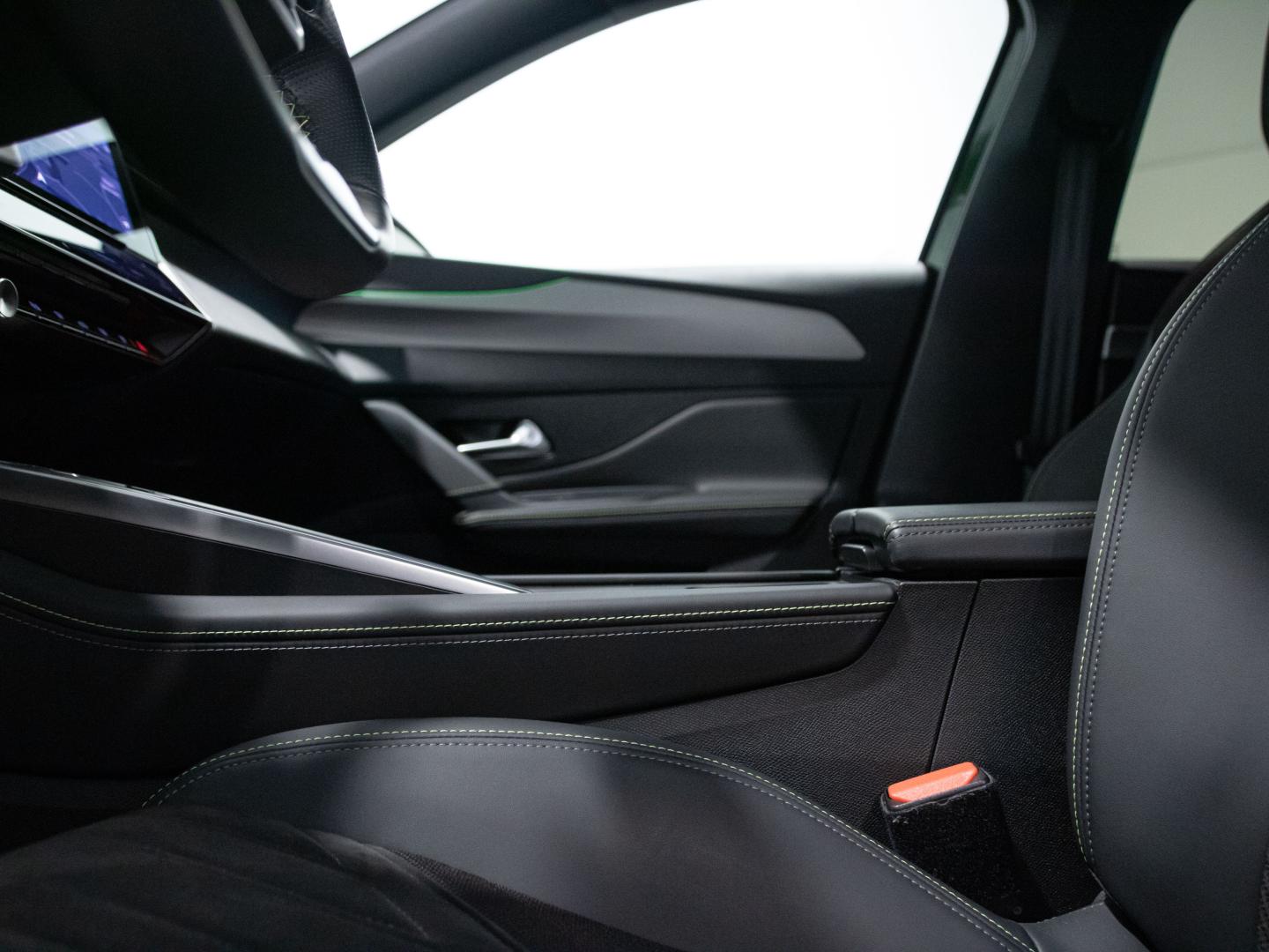 Peugeot 308 5P GT Hybrid 180 eEAT8