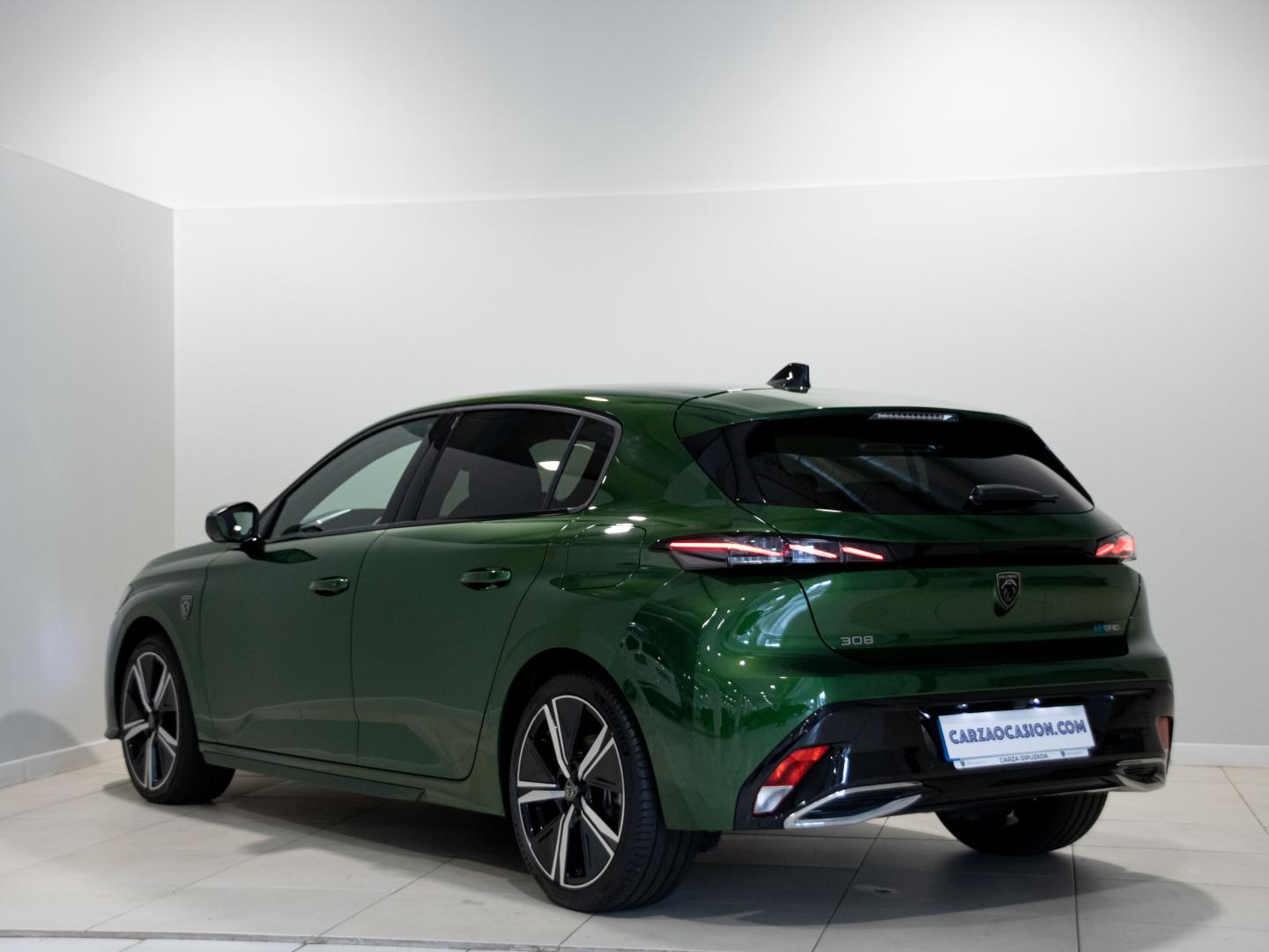 Peugeot 308 5P GT Hybrid 180 eEAT8