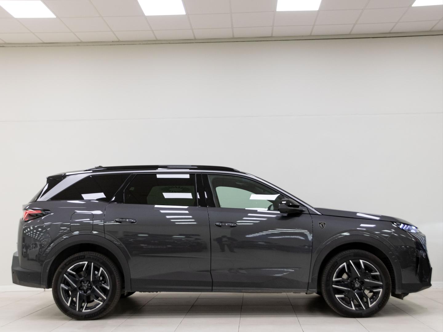 Peugeot 5008 1.2 100KW GT eDCS6