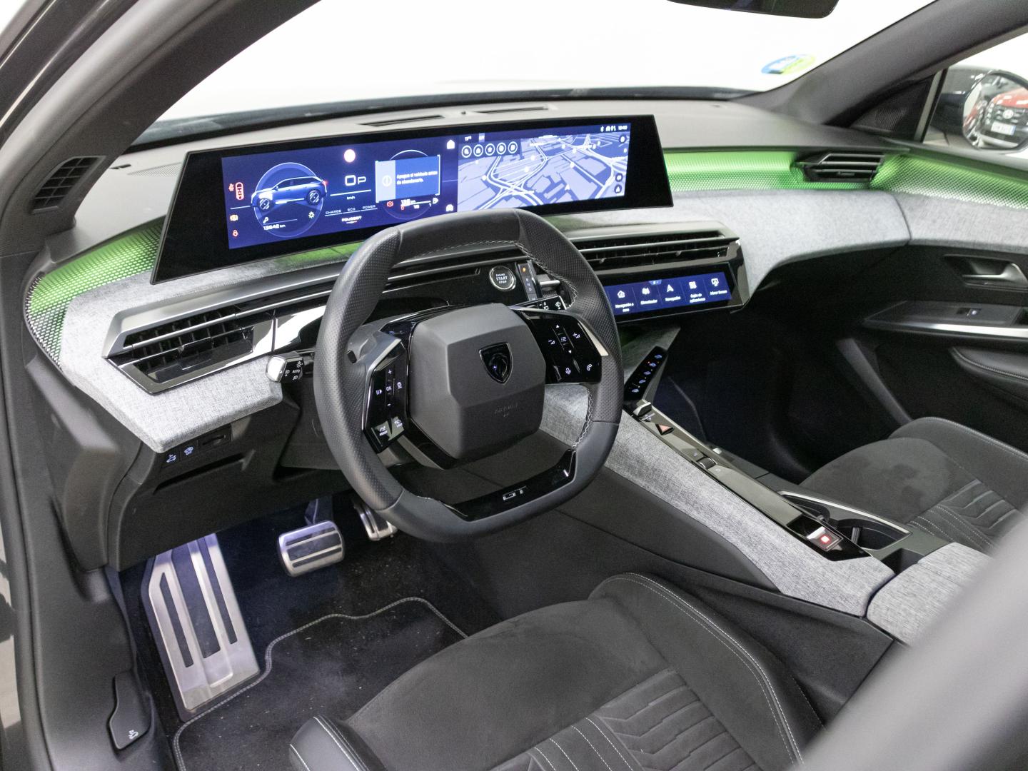 Peugeot 5008 1.2 100KW GT eDCS6