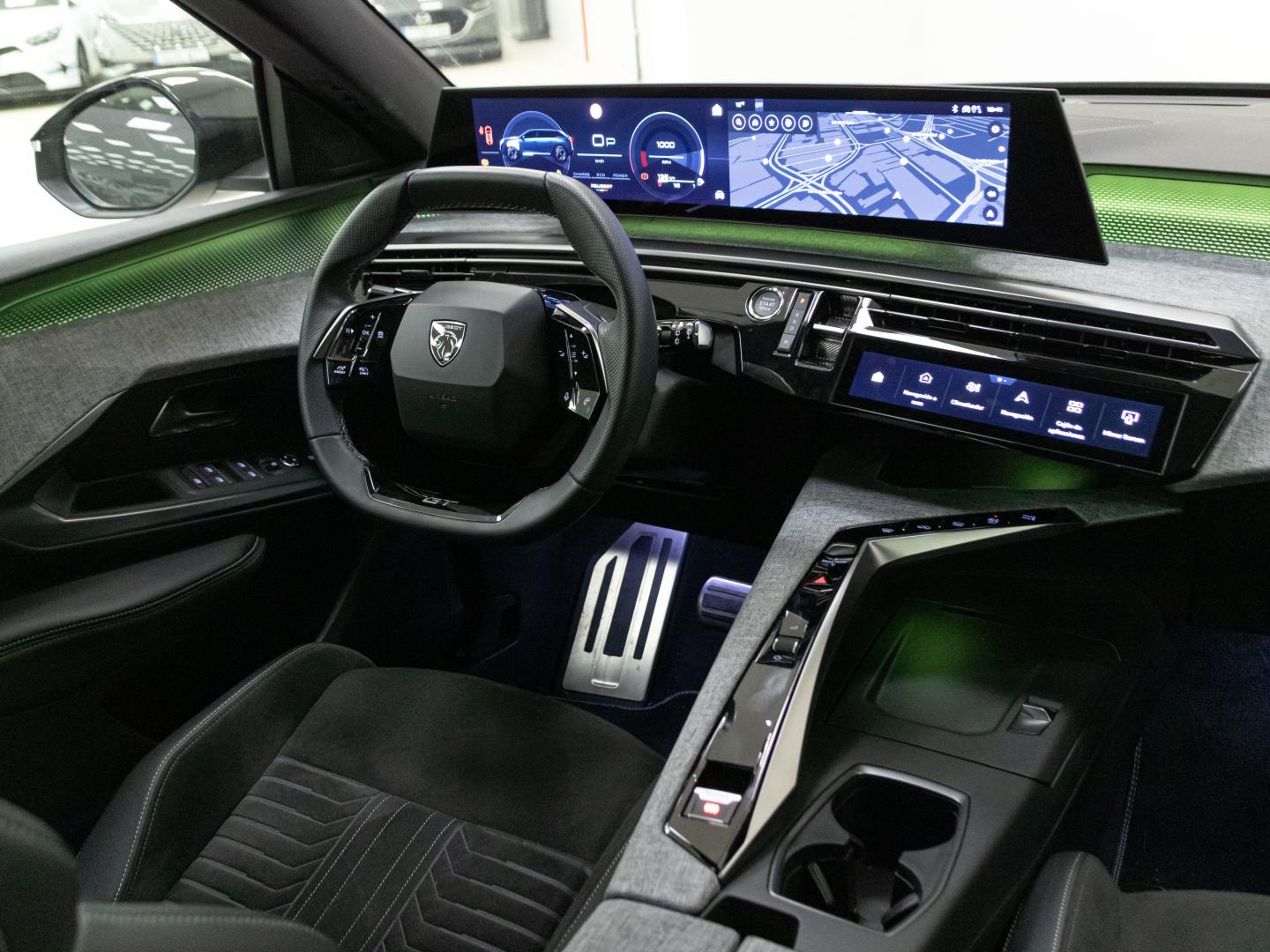 Peugeot 5008 1.2 100KW GT eDCS6