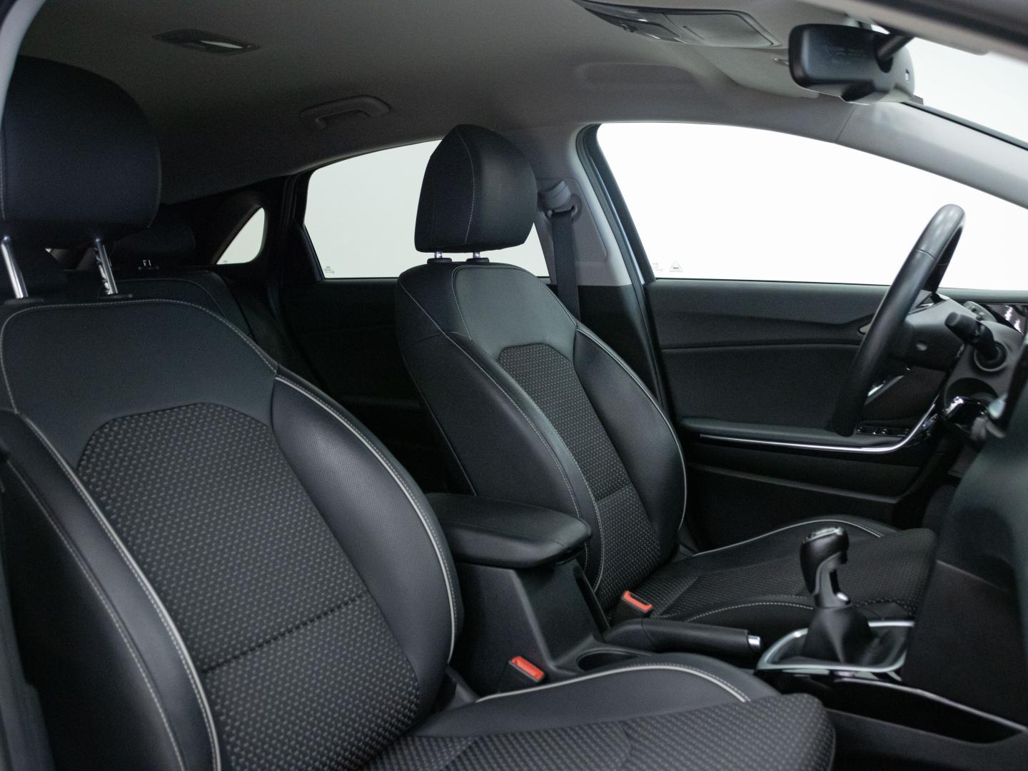 Kia Ceed 1.6 CRDi 100kW (136CV) Tech